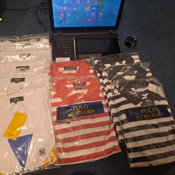 Clothes - Picture 5 of 6